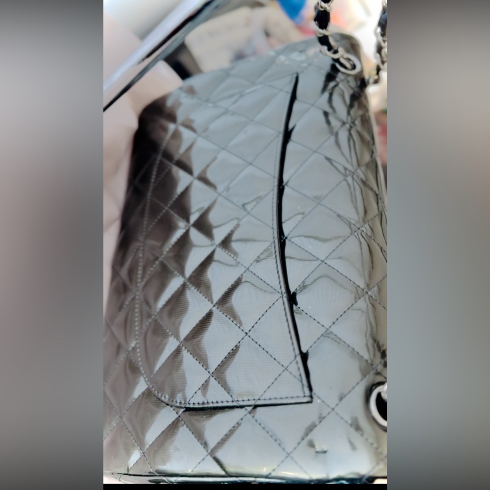 EUC Chanel JUMBO Double Flap Striated Green Quilted Patent Leather Shoulder Bag - Picture 4 of 16